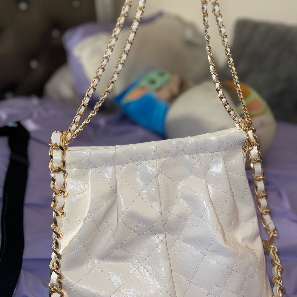 Charles & Keith White Quilted Chain Bag